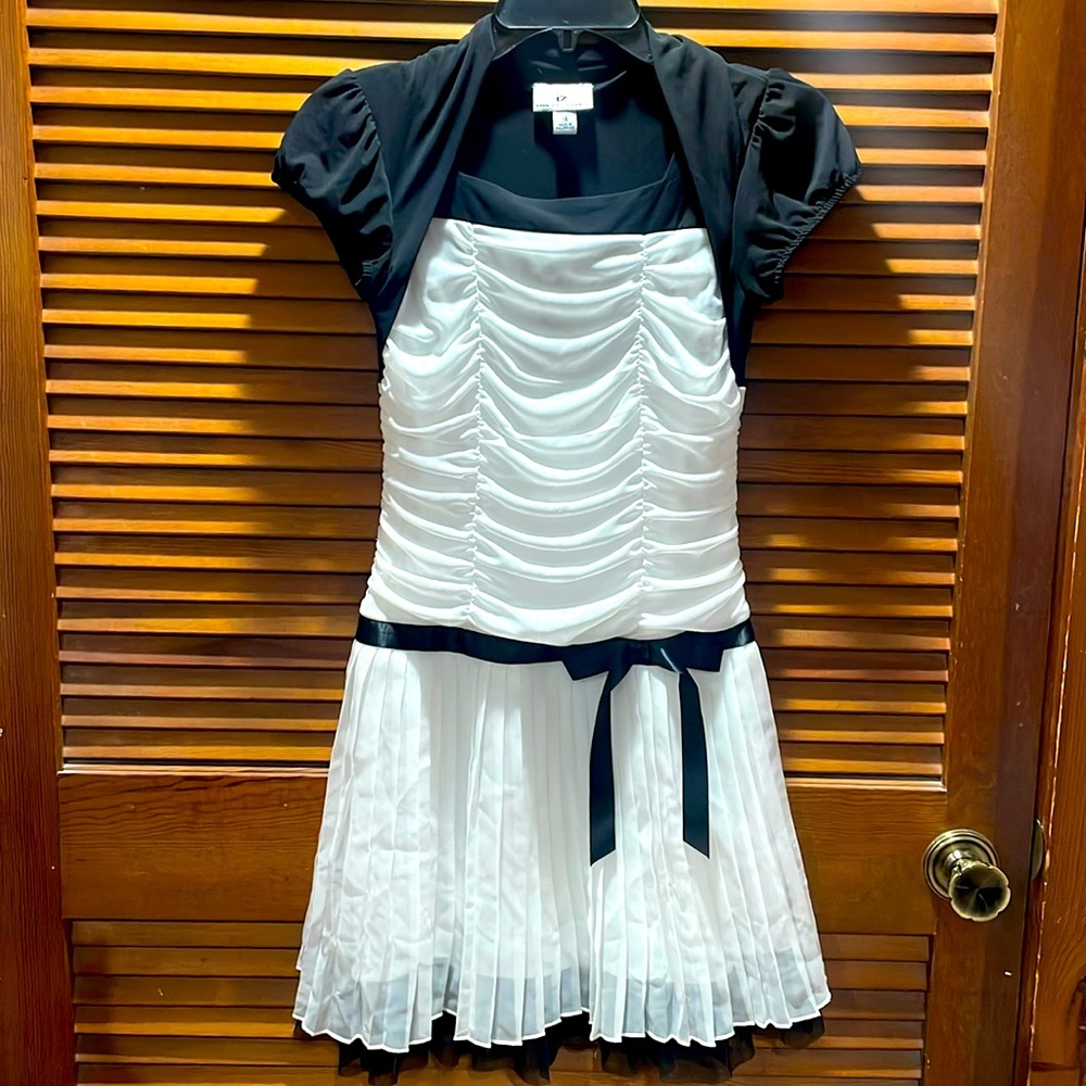 Girls Size 14 iZ Byer California Dress